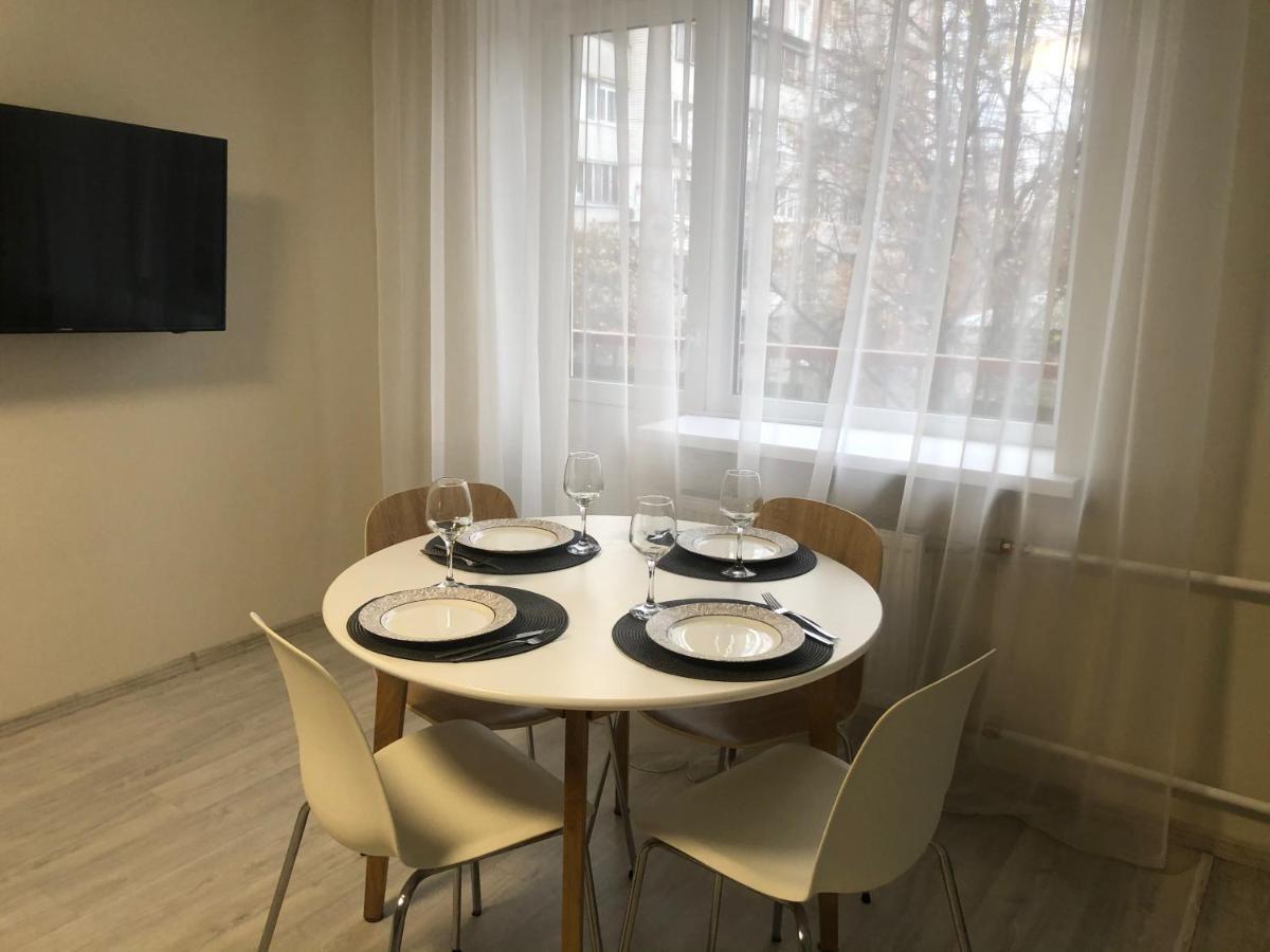 Cosy flat in the city centre Chernihiv Exterior photo