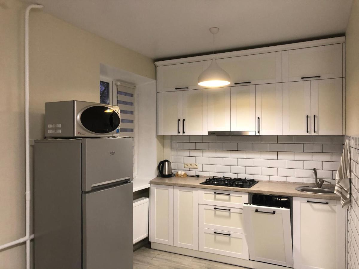 Cosy flat in the city centre Chernihiv Exterior photo